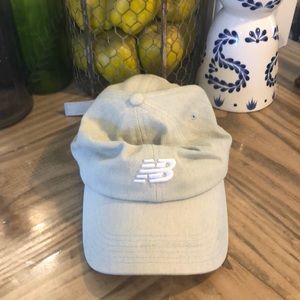 NEW BALANCE RUNNERS HAT